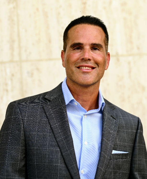 Sam Vazquez, Operational Intelligence and Transformation Advisor